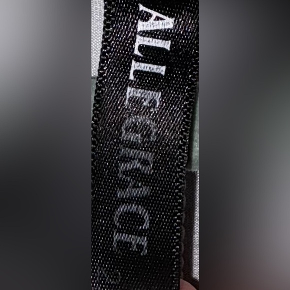 AllegGrace Women's Flowered Cold Shoulder Blouse - Picture 5 of 10